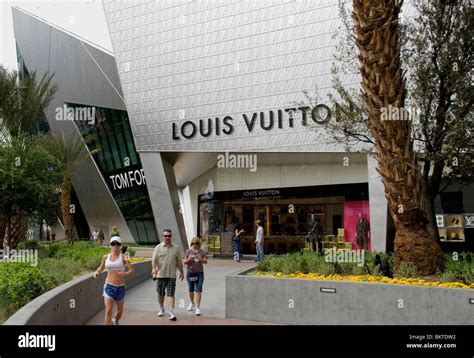 louis vuitton dallas outlet|louis vuitton las vegas nv.